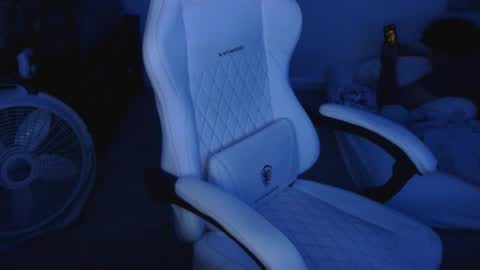 sxrrylol online show from February 2026 07:50:01 AM