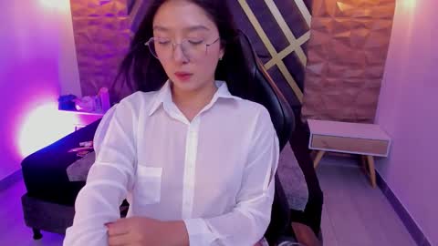 Snapshot of sydney_miller_ chatting on February 2026 11:33:01 PM Sydney online show from February 2026 11:33:01 PM