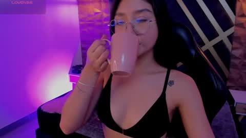 Snapshot of sydney_miller_ chatting on February 2026 11:37:01 PM Sydney online show from February 2026 11:37:01 PM