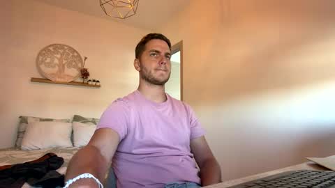 Snapshot of syl092 chatting on March 2026 12:01:02 PM syl092 online show from March 2026 12:01:02 PM