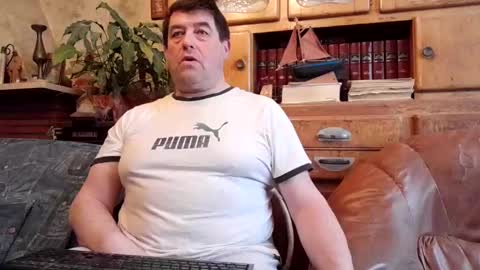 sympa_trique online show from February 2025 11:46:01 AM