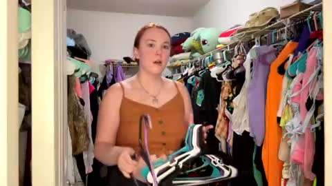 Jennah online show from July 2026 08:33:02 PM