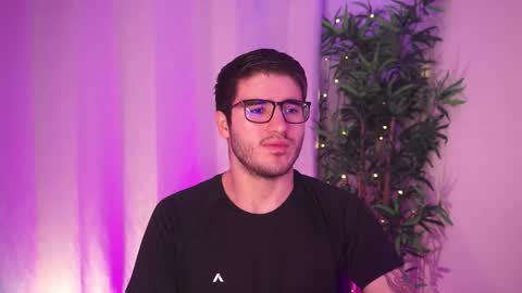 t0ny_wylie online show from March 2026 07:26:01 AM