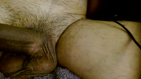 Snapshot of t_h_e_m_a_n1 chatting on September 2025 07:01:01 AM t_h_e_m_a_n1 online show from September 2025 07:01:01 AM