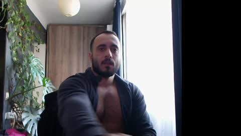 Huracane online show from January 2025 12:05:02 PM