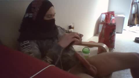 Snapshot of t_wilo chatting on February 2026 08:32:01 AM t_wilo online show from February 2026 08:32:01 AM