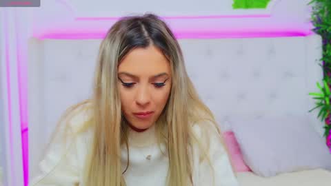 Arianna online show from December 2024 04:53:02 PM