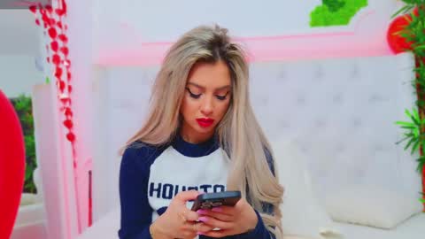 Arianna online show from February 2025 01:53:01 AM