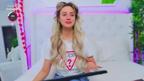 Arianna online show from March 2025 06:21:02 AM