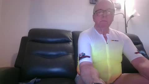 Snapshot of tacrunner66_ chatting on February 2025 03:15:02 PM tacrunner66_ online show from February 2025 03:15:02 PM