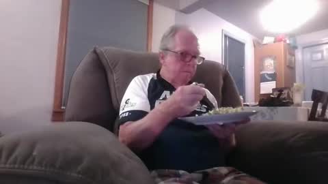 tacrunner66_ online show from December 2025 03:24:01 AM