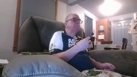 tacrunner66_ online show from February 2026 03:18:02 AM