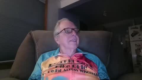 tacrunner66_ online show from April 2026 04:39:01 AM