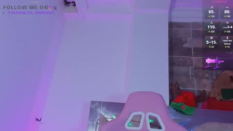 Tahhlia Rouge online show from December 2025 08:15:01 PM