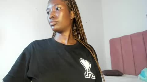 Snapshot of tahira_21 chatting on April 2026 01:42:02 AM Tahira online show from April 2026 01:42:02 AM