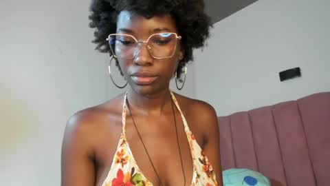 Snapshot of tahira_21 chatting on April 2026 07:56:02 PM Tahira online show from April 2026 07:56:02 PM