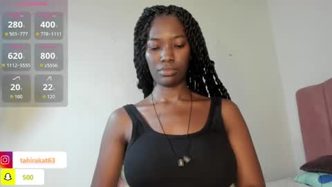 Snapshot of tahira_21 chatting on May 2026 08:18:01 PM Tahira online show from May 2026 08:18:01 PM