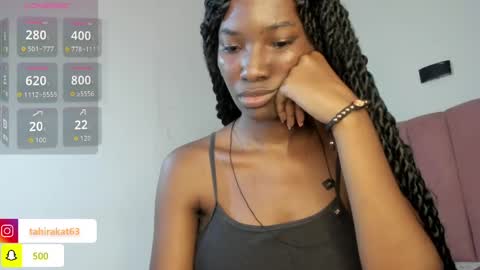 Snapshot of tahira_21 chatting on May 2026 08:10:02 PM Tahira online show from May 2026 08:10:02 PM