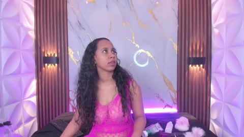 Snapshot of taira_bms chatting on November 2025 03:30:02 AM Samantha online show from November 2025 03:30:02 AM