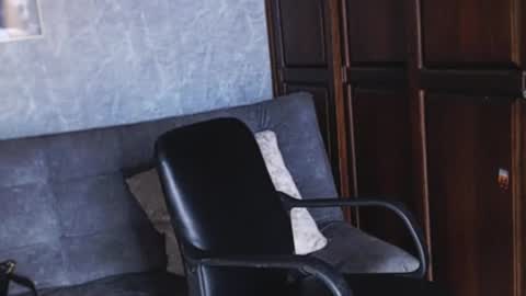 Tairon Tucke online show from December 2024 08:58:02 PM