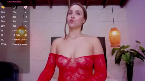 Snapshot of taissa_ chatting on March 2025 07:59:02 PM Taissa online show from March 2025 07:59:02 PM