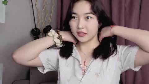 Soo Ying online show from November 2025 09:29:02 PM