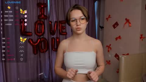 Jessi online show from February 2025 11:11:01 AM