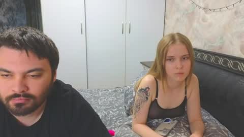 taiti_fox_cub online show from June 2026 04:27:01 PM