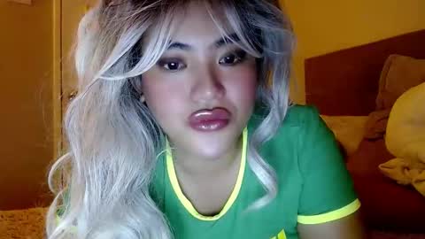 Lena online show from December 2024 02:55:01 PM