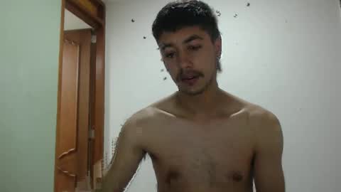 talhi_ online show from April 2026 09:43:01 PM