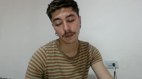 Snapshot of talhi_ chatting on June 2026 07:39:01 AM talhi_ online show from June 2026 07:39:01 AM