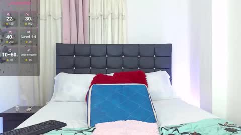 taliana  modelo independiente online show from October 2025 01:44:01 AM