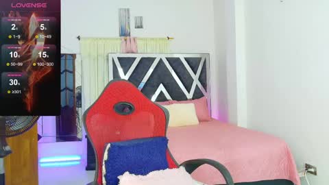 Snapshot of talianamoreno chatting on June 2026 03:43:02 AM taliana modelo independiente online show from June 2026 03:43:02 AM
