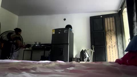 Snapshot of talianavega chatting on September 2025 11:43:02 AM tali online show from September 2025 11:43:02 AM