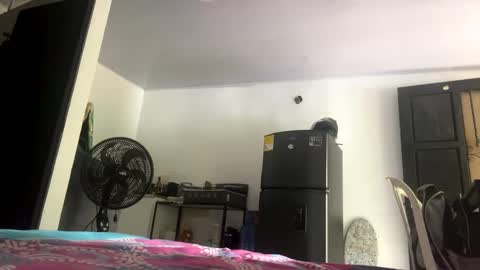 Snapshot of talianavega chatting on October 2025 12:26:01 PM tali online show from October 2025 12:26:01 PM