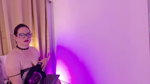 tali  online show from April 2026 09:15:02 PM