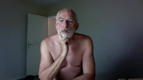 Snapshot of taliesin4321 chatting on July 2026 12:19:02 PM Jack Pierrot online show from July 2026 12:19:02 PM