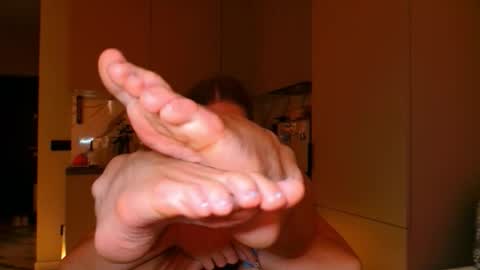  Kira  online show from November 2025 05:52:01 AM