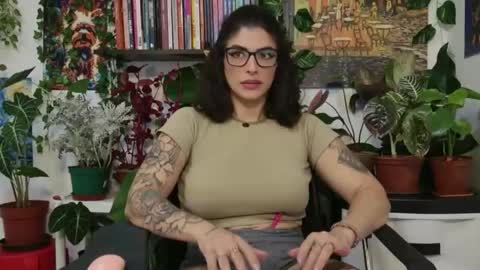 Tali Majid online show from April 2026 10:10:02 PM