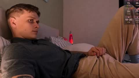 Colin online show from October 2025 08:07:02 PM