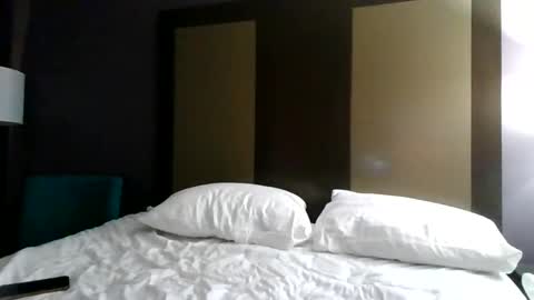 Lily Rhoades online show from September 2025 06:46:01 AM