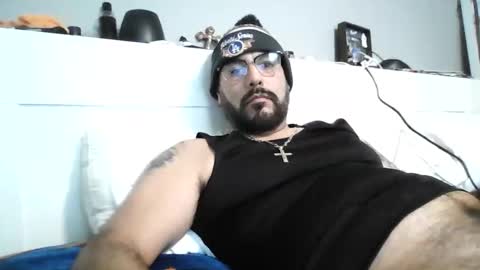 talllatino310 online show from November 2025 08:56:01 PM