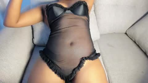 Jade online show from January 2026 04:51:01 AM