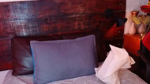    online show from December 2024 03:27:02 AM