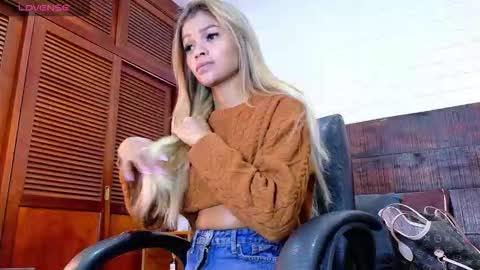    online show from November 2025 12:13:01 PM