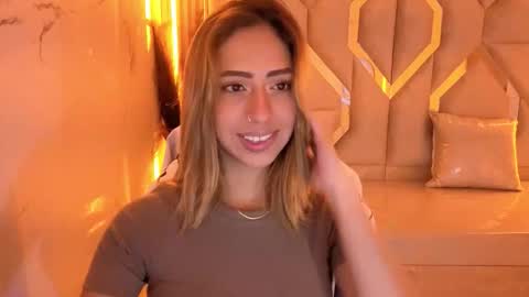 Snapshot of tamara_tp chatting on January 2026 12:10:02 PM Tamara online show from January 2026 12:10:02 PM