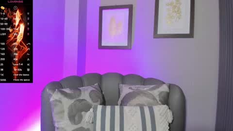 Tamy  online show from September 2025 12:28:02 PM