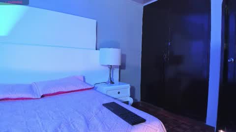 Tamy  online show from November 2025 01:00:01 PM