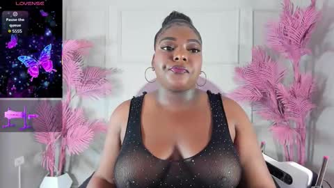 tamaramilleer online show from February 2026 03:54:01 AM