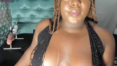 tamaramilleer online show from April 2026 06:05:01 AM